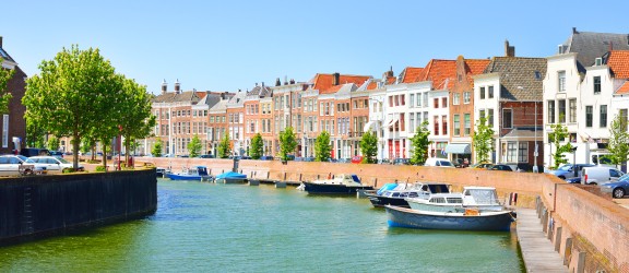Middelburg -Depositphotos_169410174_xl-2015.jpg