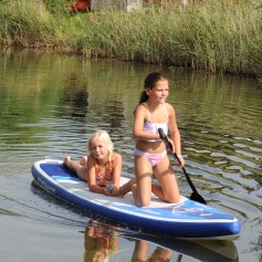 Kinderen supplank Villapark de Paardekreek.JPG