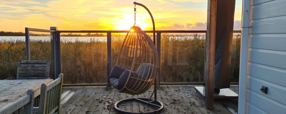 Eggchair Albatros2.jpg
