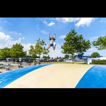 Airtrampoline2