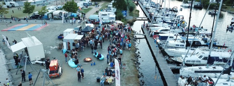 Bier & Wijn strand.JPG