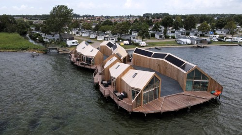VeerseMeersuites3.JPG