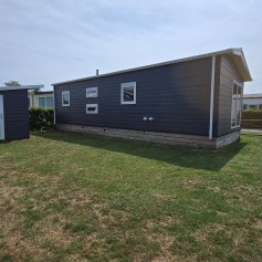 Bos 4 - tuin met schuur 2.jpg